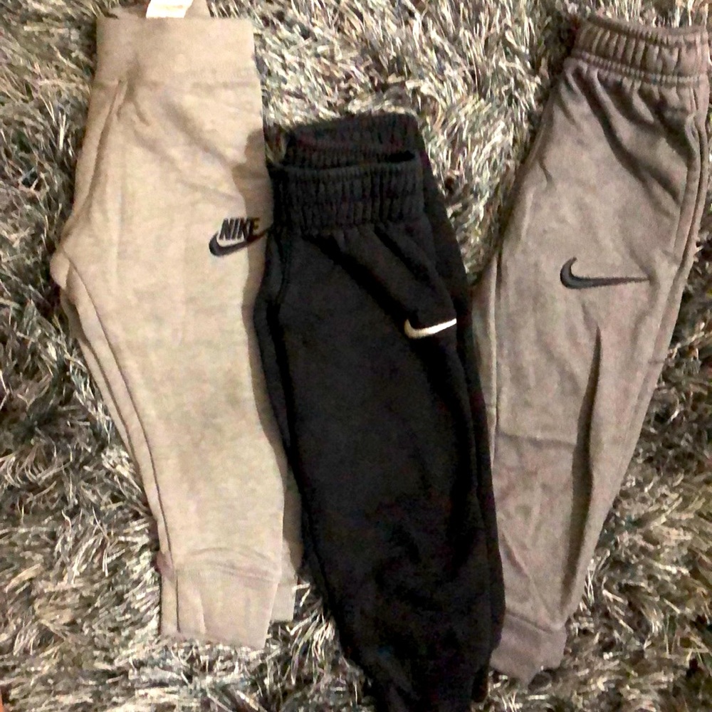 Nike Joggers